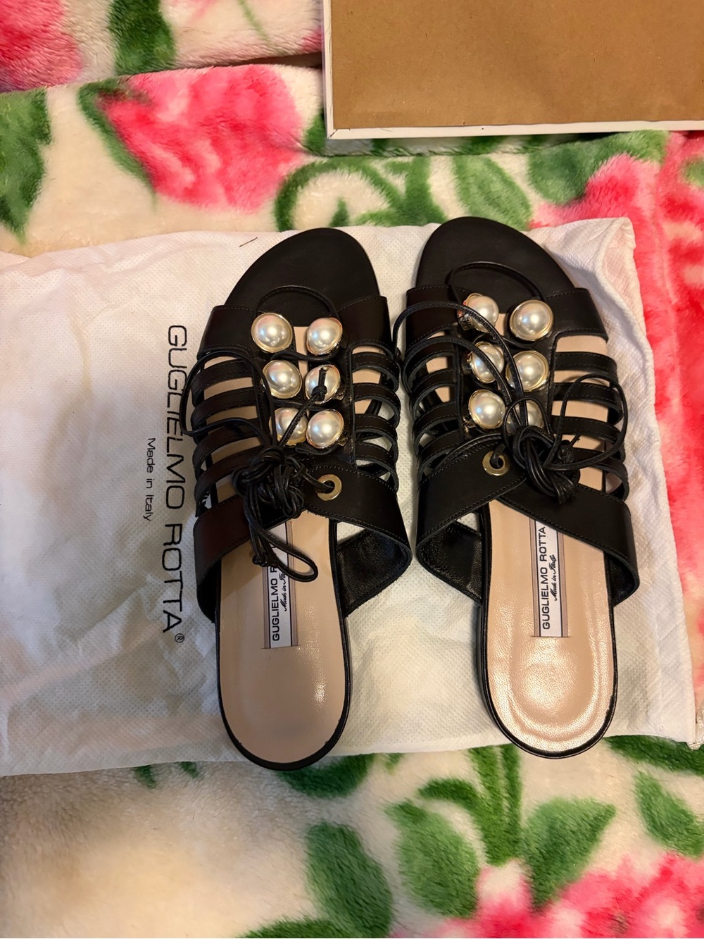 Guglielmo Rotta Black Pearl-Embellished Women’s Slide Sandals